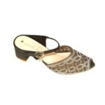 1008435 – Women's Heel Slipper