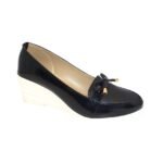 1007852 – Women's Lifty Court Shoes