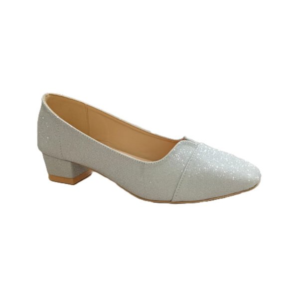 1005718 – Women’s Court Shoes